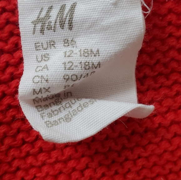 3/$25 H&M red knit button up sweater - Picture 4 of 4